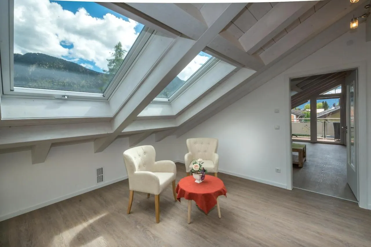 Apartment Ferienhaus Villa Alpenpanorama Ohlstadt Germany